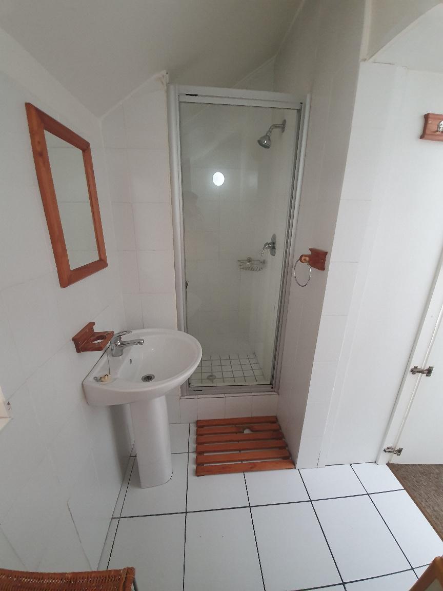 To Let 1 Bedroom Property for Rent in Claremont Western Cape